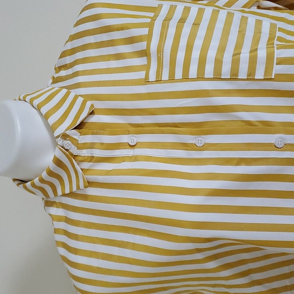 Aureum Gold Stripe Button Down Top Size Small - Picture 10 of 14